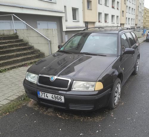 skoda-octavia.jpg