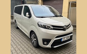 perex - osobni-automobil-toyota-proace-verso-297122429.jpeg